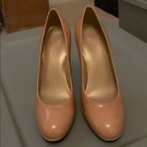 Nude Stuart Weitzman platform heel- size 7